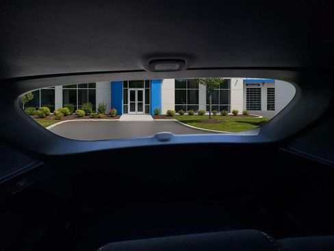 Used 2025 Honda HR-V Sport image 33