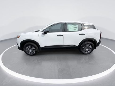 New 2026 Nissan Kicks S image 5