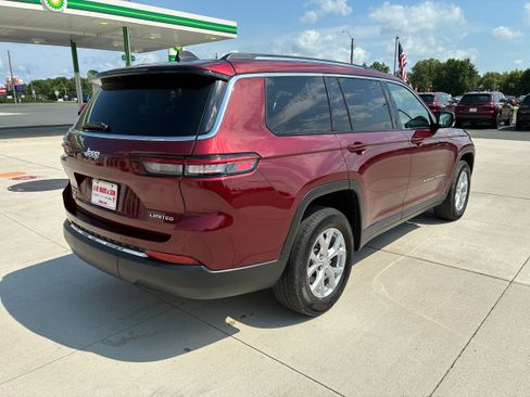 Used 2023 Jeep Grand Cherokee L Limited AWD/4WD image 8