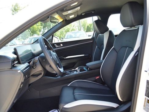 Used 2025 Kia K5 GT-Line image 30
