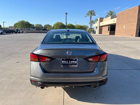 Used 2026 Nissan Altima 2.5 SR FWD image 8