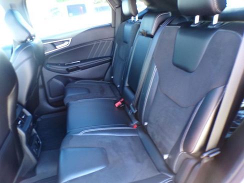 Used 2020 Ford Edge ST w/ Equipment Group 401A AWD/4WD image 7