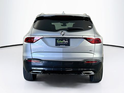 Used 2023 Buick Enclave Essence w/ Sport Touring Edition FWD image 7