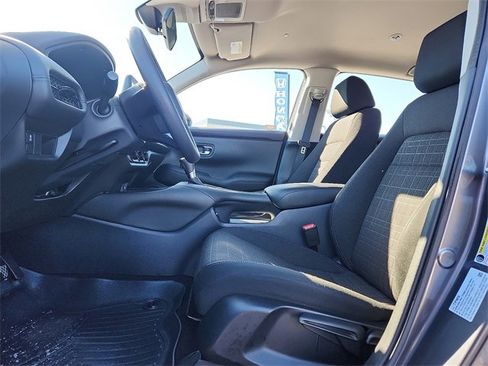 Certified 2023 Honda HR-V LX image 13