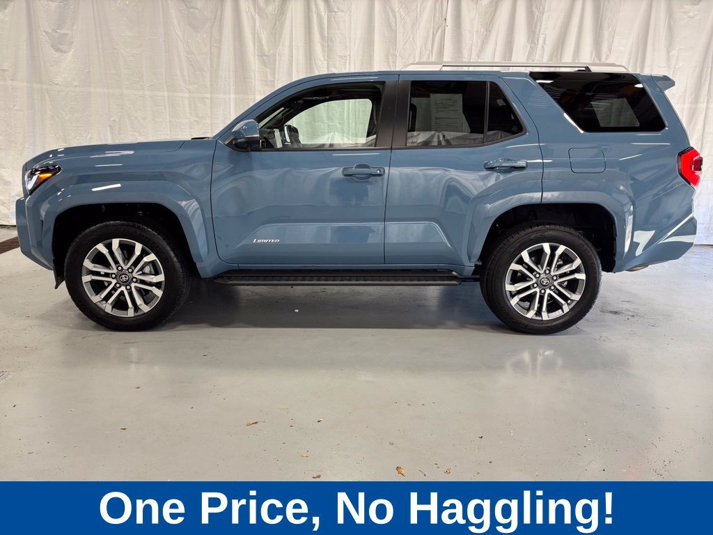Used 2026 Toyota 4Runner Limited AWD/4WD image 4
