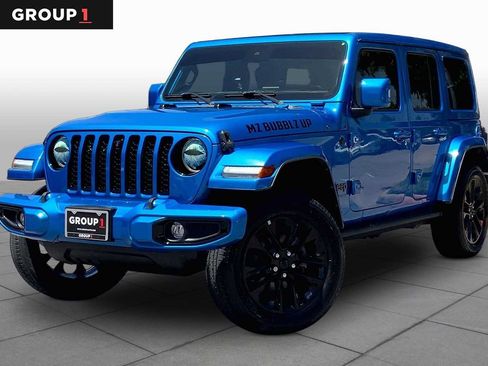 Used 2022 Jeep Wrangler Unlimited Sahara AWD/4WD image 1