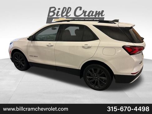 Used 2023 Chevrolet Equinox RS image 41
