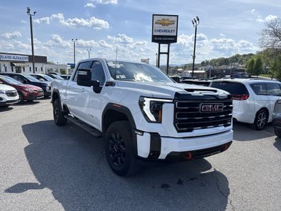 Used 2025 GMC Sierra 2500 AT4