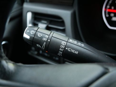 Used 2021 Chevrolet Tahoe LT image 25