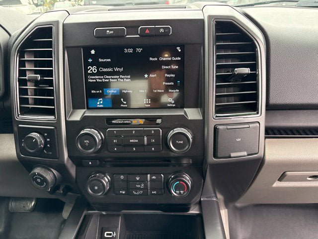 Used 2018 Ford F150 XLT w/ Equipment Group 301A Mid AWD/4WD image 10