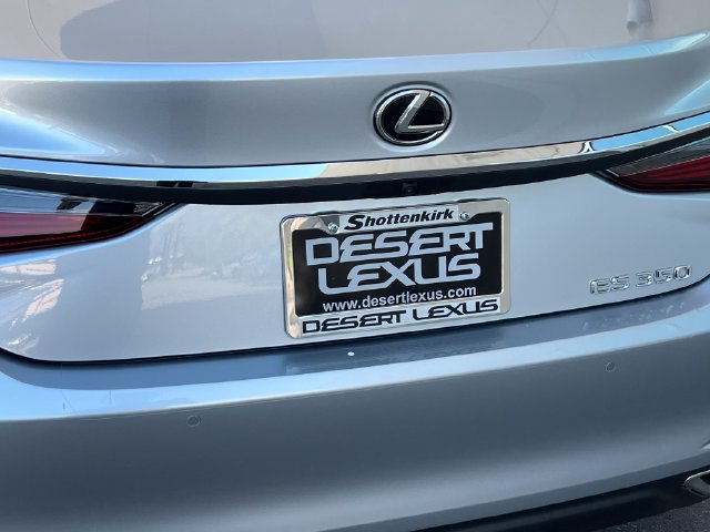 Used 2025 Lexus ES 350 w/ Premium Package FWD image 17