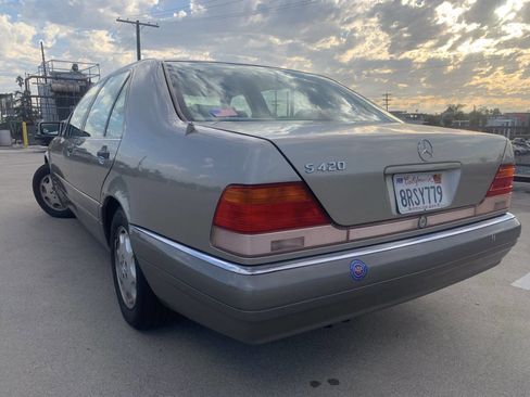 Used 1996 Mercedes-Benz S 420 S 420 4dr Sedan image 11
