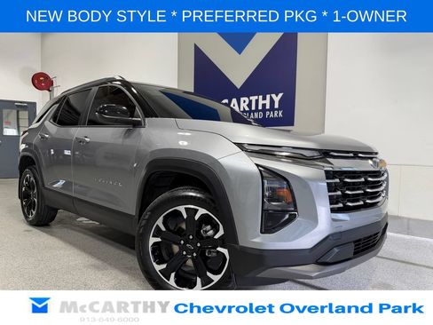 Used 2025 Chevrolet Equinox LT FWD image 1