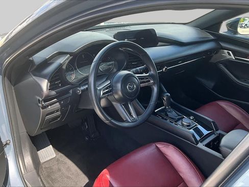 Used 2023 MAZDA MAZDA3 s FWD image 16