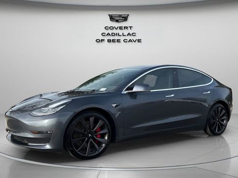Used 2020 Tesla Model 3 Performance image 3