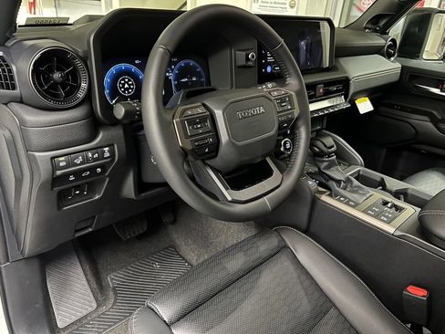 New 2026 Toyota Land Cruiser image 13