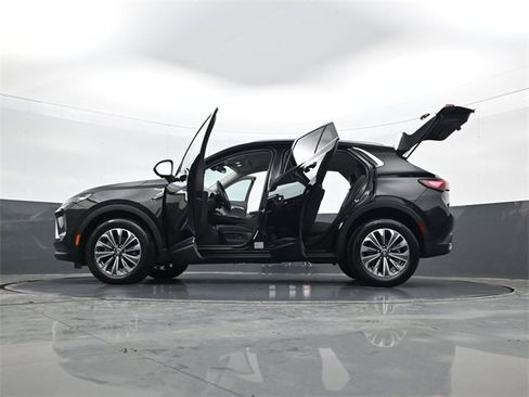 Used 2025 Buick Envision Preferred image 35