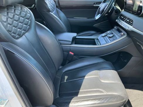 Used 2022 Hyundai Palisade Limited FWD image 23