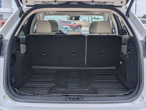 Used 2018 Ford Edge Titanium w/ Equipment Group 301A FWD image 29