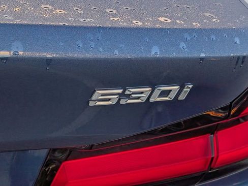 Used 2023 BMW 530i w/ M Sport Package image 11