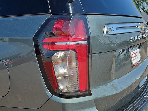 Used 2023 Chevrolet Suburban Premier image 34