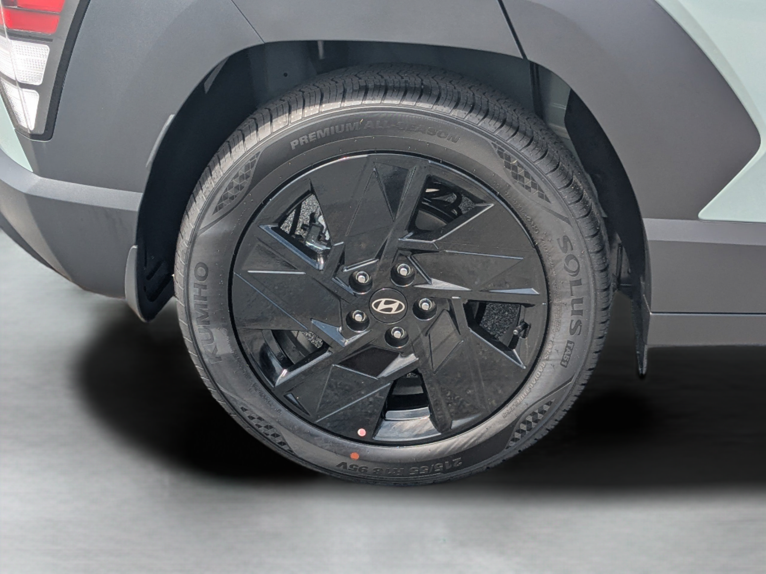 New 2027 Hyundai Kona SEL Sport FWD image 13