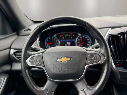 Used 2022 Chevrolet Traverse LT AWD/4WD image 12