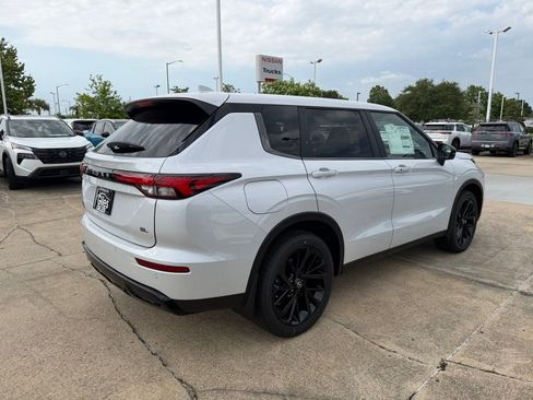 New 2026 Nissan Rogue SL AWD/4WD image 5
