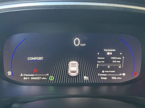 Used 2023 Acura MDX FWD w/ Technology Package image 23