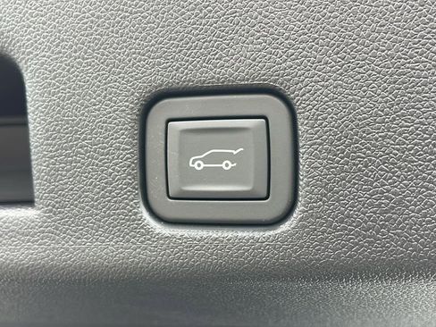 New 2026 Buick Enclave Sport Touring w/ Power Package image 27