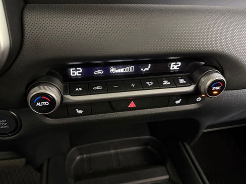 Used 2025 MAZDA CX-50 AWD 2.5 S w/ Cargo Package image 17