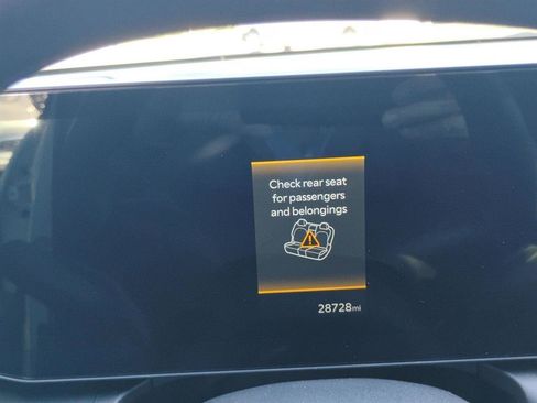 Used 2025 Kia K4 FWD image 35