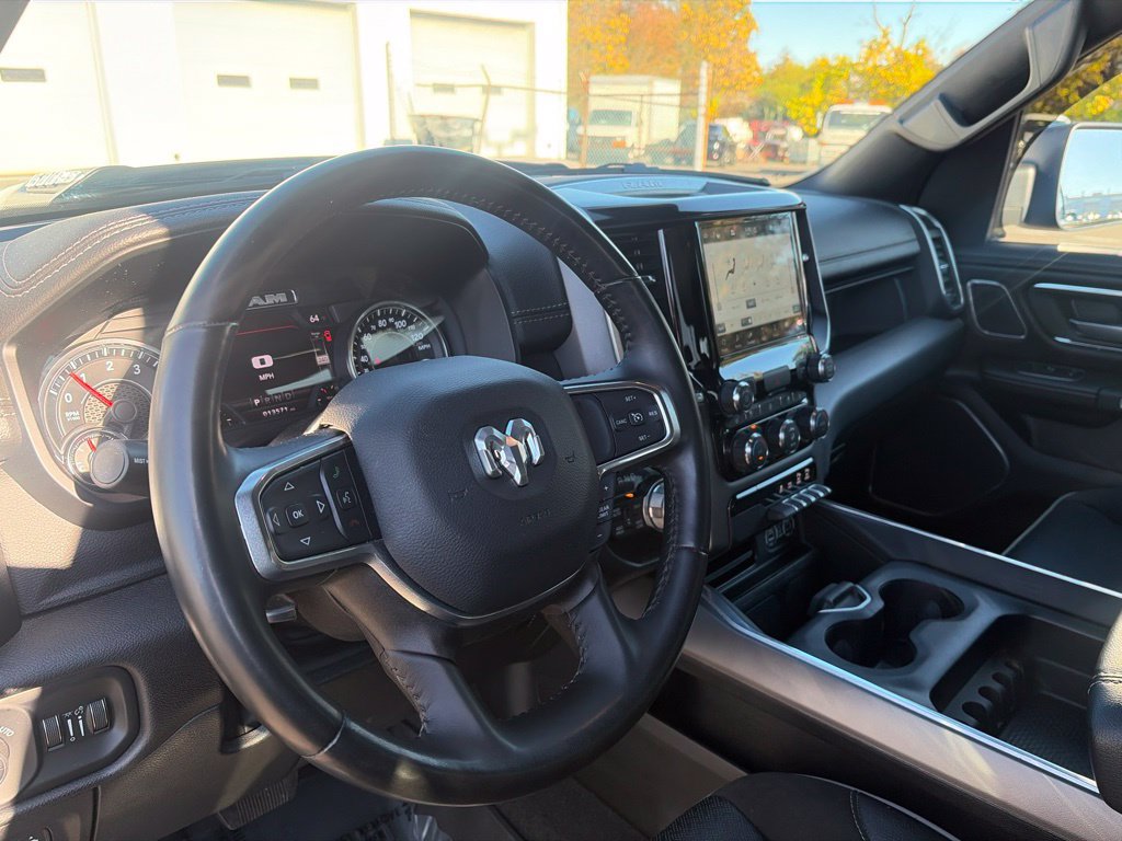 Used 2022 RAM 1500 Laramie AWD/4WD image 22