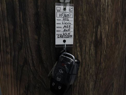 Used 2016 Lincoln MKZ AWD w/ Equipment Group 200A Select image 37