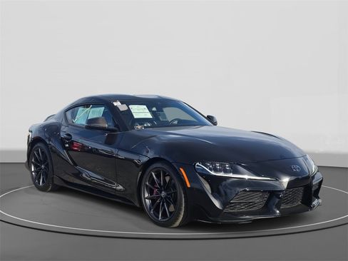 Used 2023 Toyota Supra image 4
