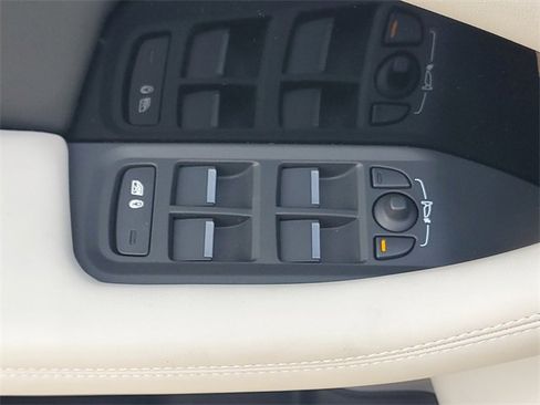 New 2024 Jaguar I-PACE R-Dynamic HSE image 25