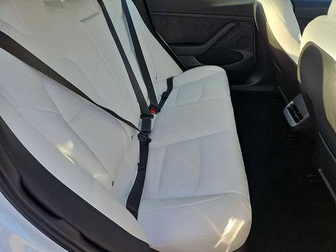 Used 2023 Tesla Model 3 Standard Range image 21