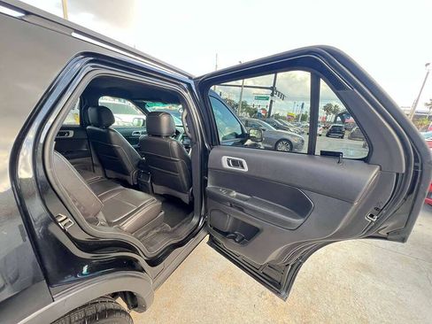 Used 2014 Ford Explorer Sport AWD/4WD image 2