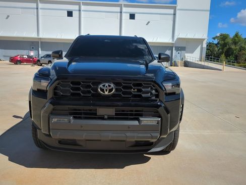 Used 2025 Toyota 4Runner TRD Off-Road Premium AWD/4WD image 2