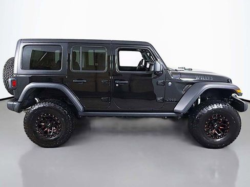 Used 2024 Jeep Wrangler Willys image 11