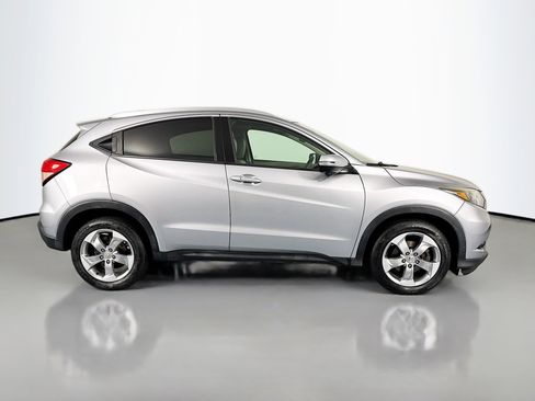 Certified 2017 Honda HR-V EX-L image 4