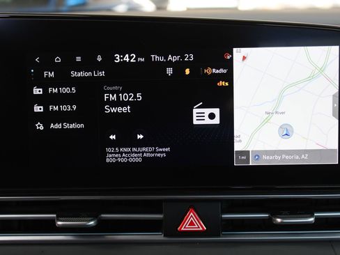 Used 2024 Hyundai Elantra SEL image 23