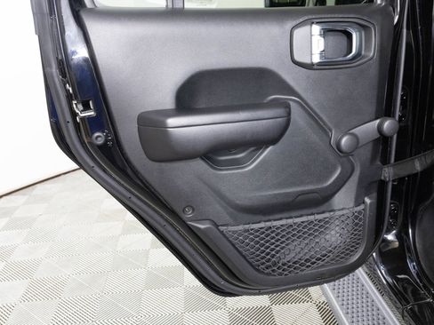 Used 2021 Jeep Wrangler Unlimited Sport image 28