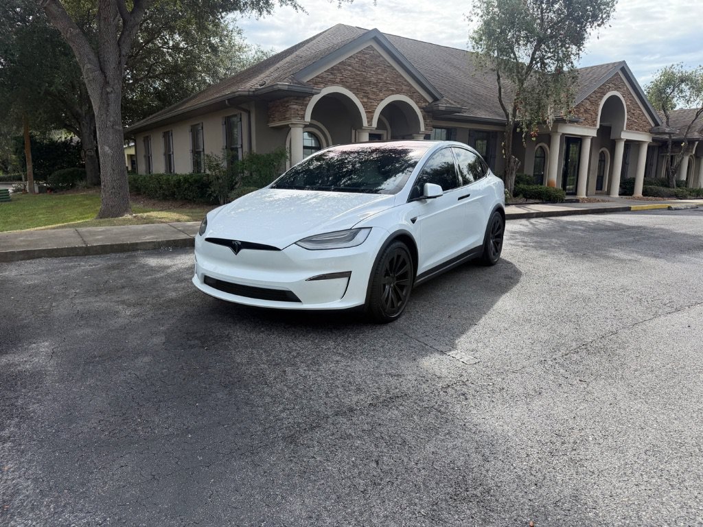 Used 2023 Tesla Model X AWD/4WD image 5