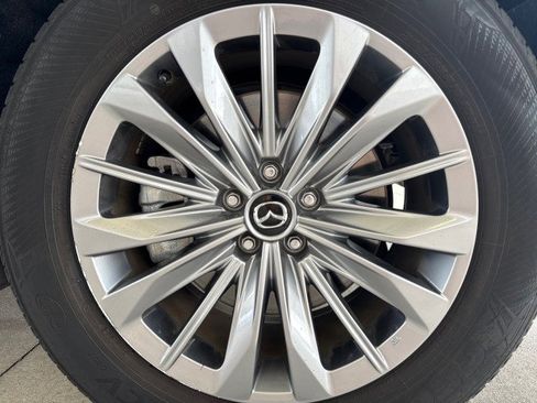 Used 2024 MAZDA CX-90 3.3 Turbo w/ Preferred Plus image 5