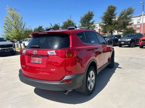 Used 2015 Toyota RAV4 XLE FWD image 3
