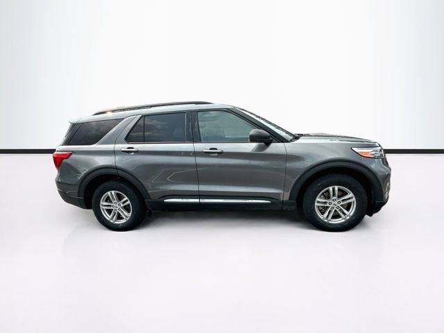 Certified 2023 Ford Explorer XLT AWD/4WD image 12