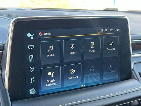 Certified 2023 Chevrolet Suburban Premier AWD/4WD image 35