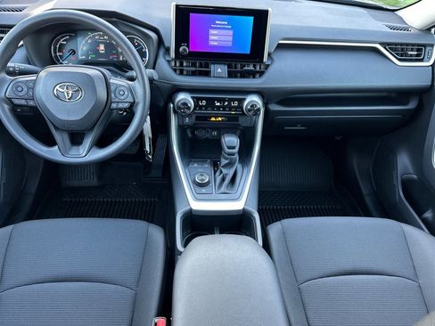 New 2025 Toyota RAV4 LE image 16