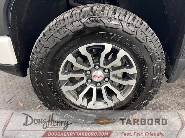 Used 2023 GMC Sierra 1500 AT4 w/ Technology Package AWD/4WD image 20